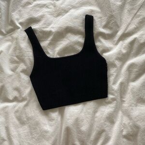 aritzia babaton cropped black contour knit tank top